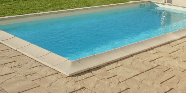 Ocean Brick do-it-yourself swimming pool system